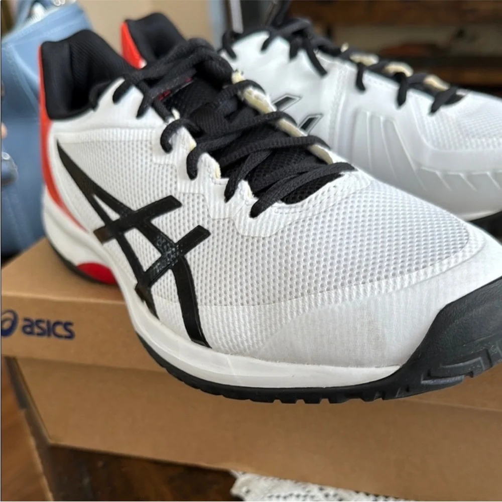 ASICS Men’s Gel-Court Speed sneaker‎ Sz 10